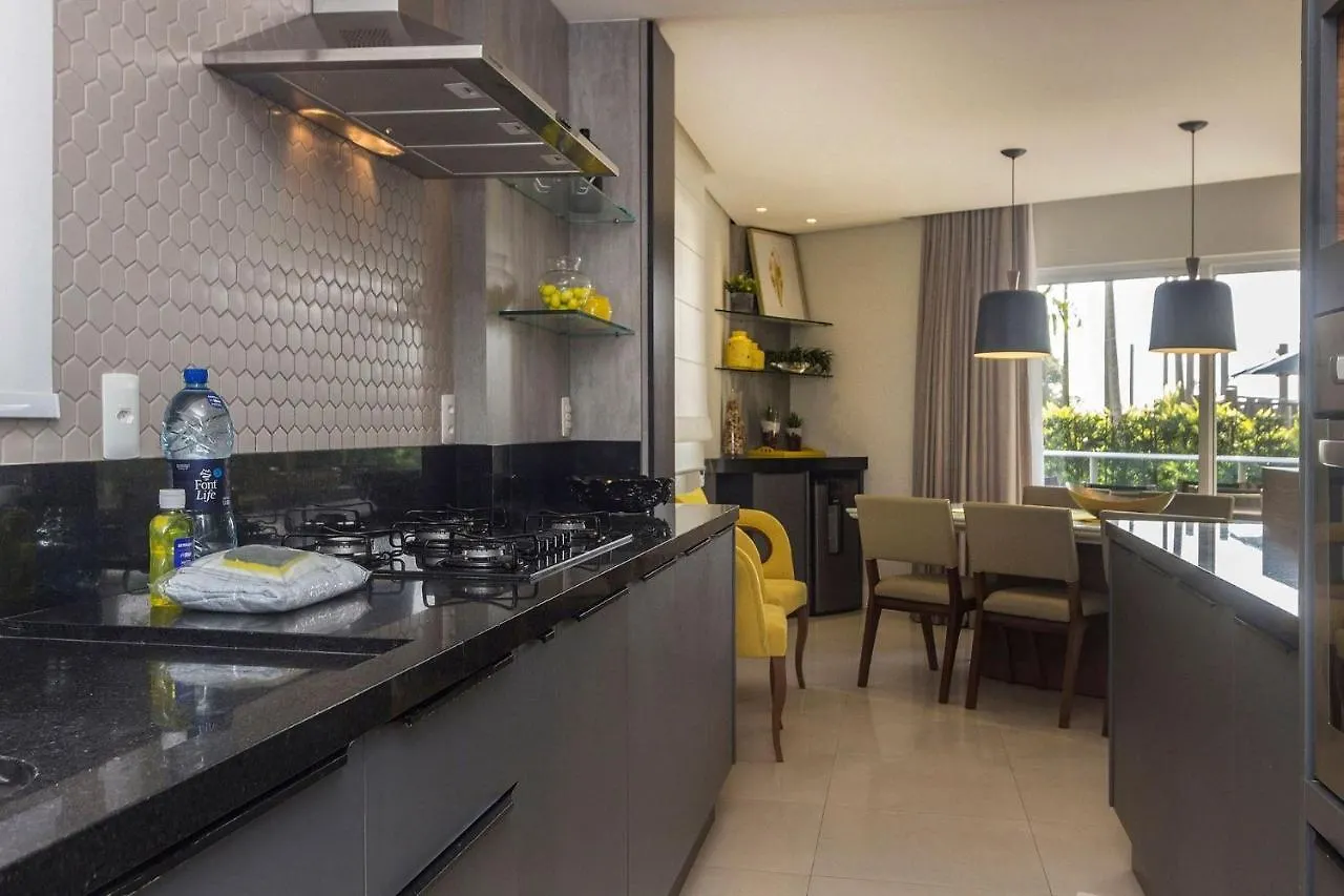 בומבינאס Varandas Do Atlantico 02-A - Apartamento De Alto Padrao Em Condominio Pe Na Areia Em Bombas. דירה