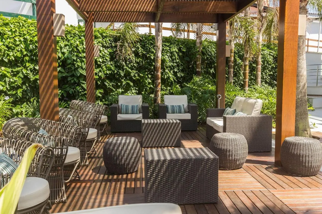 בומבינאס Varandas Do Atlantico 02-A - Apartamento De Alto Padrao Em Condominio Pe Na Areia Em Bombas. 0*,
